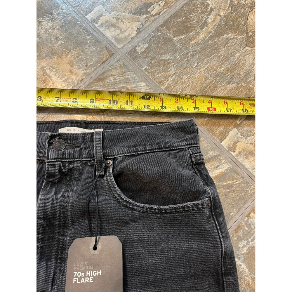 Levi's Premium 70s High Flare Jeans Women 30 Black NEW High Rise Denim - Picture 8 of 11